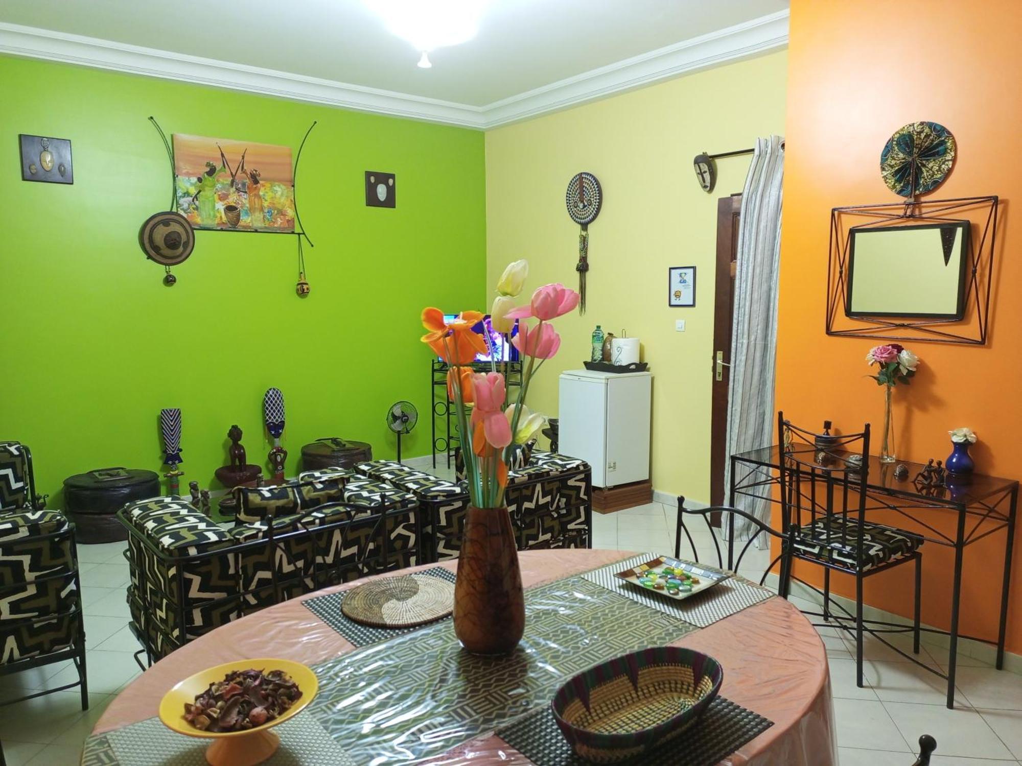 Delices Chez L'Habitant Diack Dakar Esterno foto